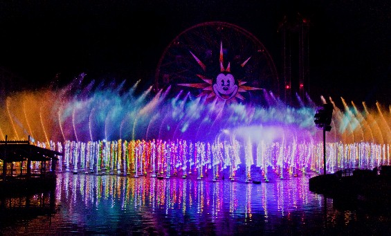 A Parent’s Guide to Braving the Grand Opening of World of Color