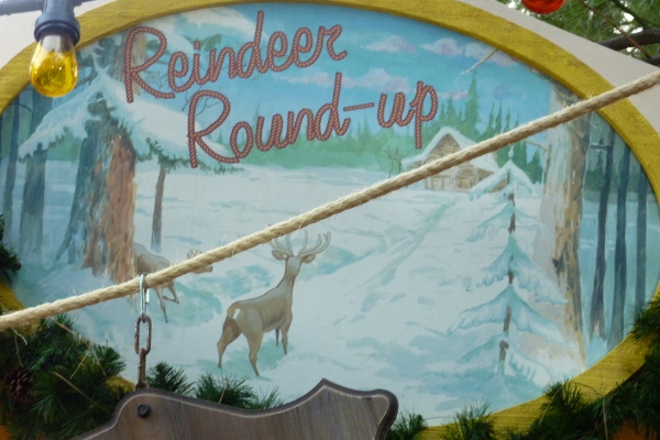 DL – Reindeer Round Up Sign