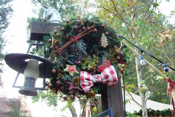 DL Rustic Holiday Decor – Wreath
